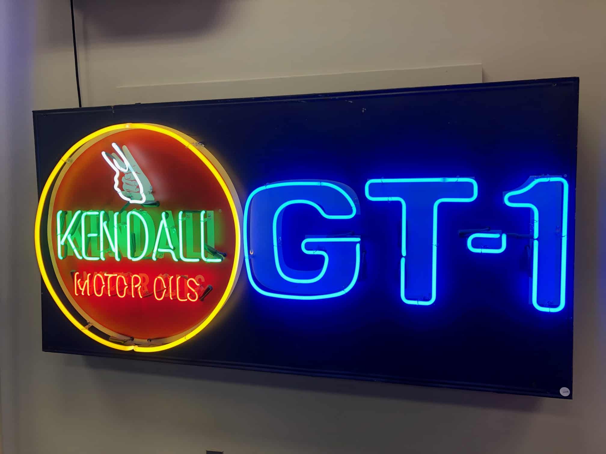 Kendall GT-1 Neon
