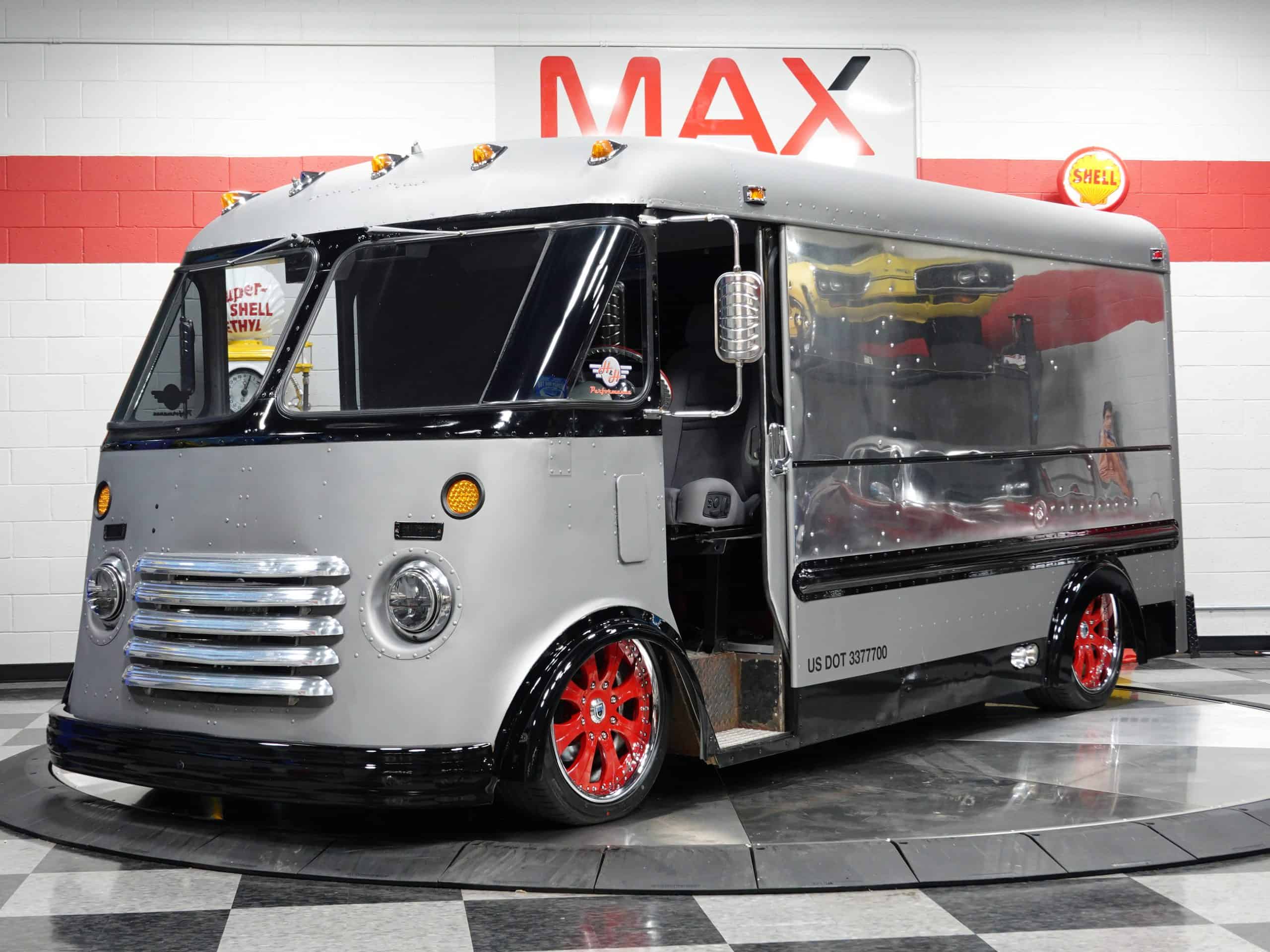 MAXmotive Memorabilia Van